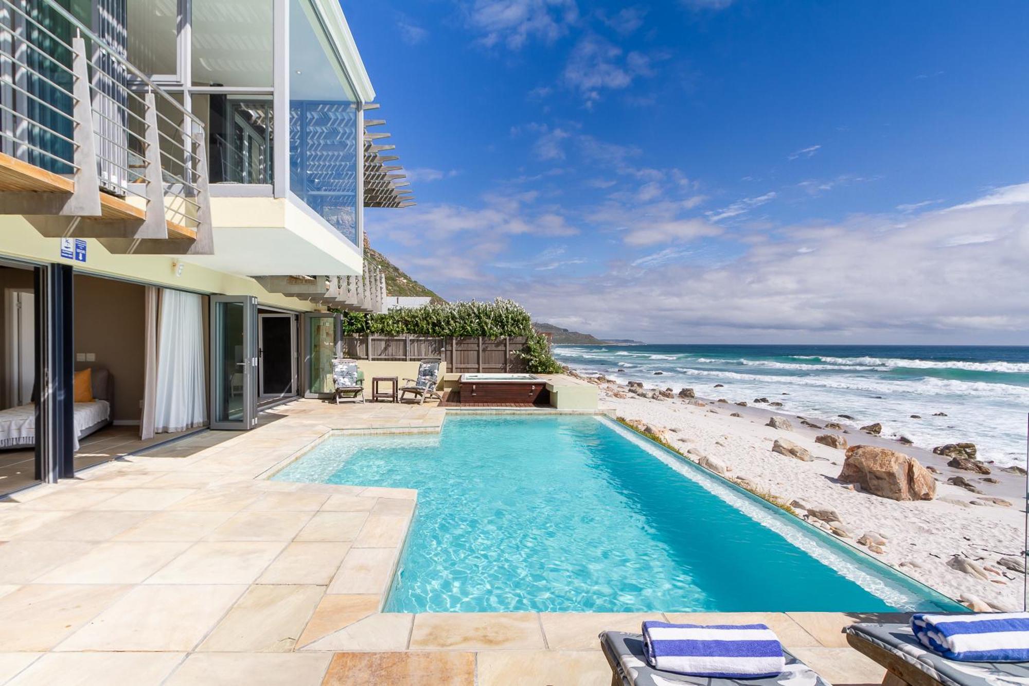 Villa Misty Cliffs Scarborough Bagian luar foto