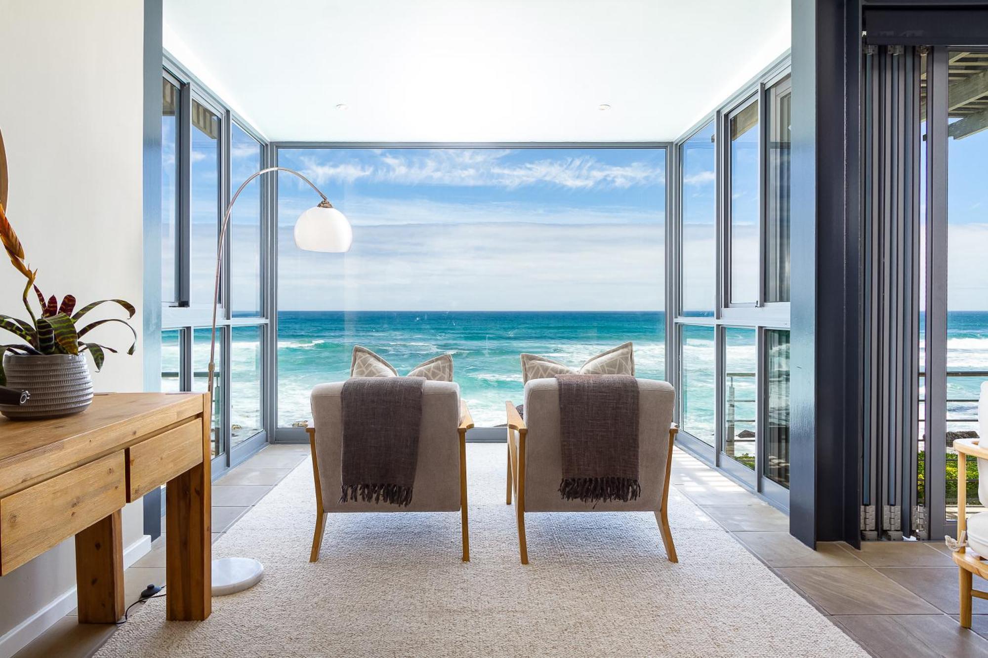 Villa Misty Cliffs Scarborough Bagian luar foto