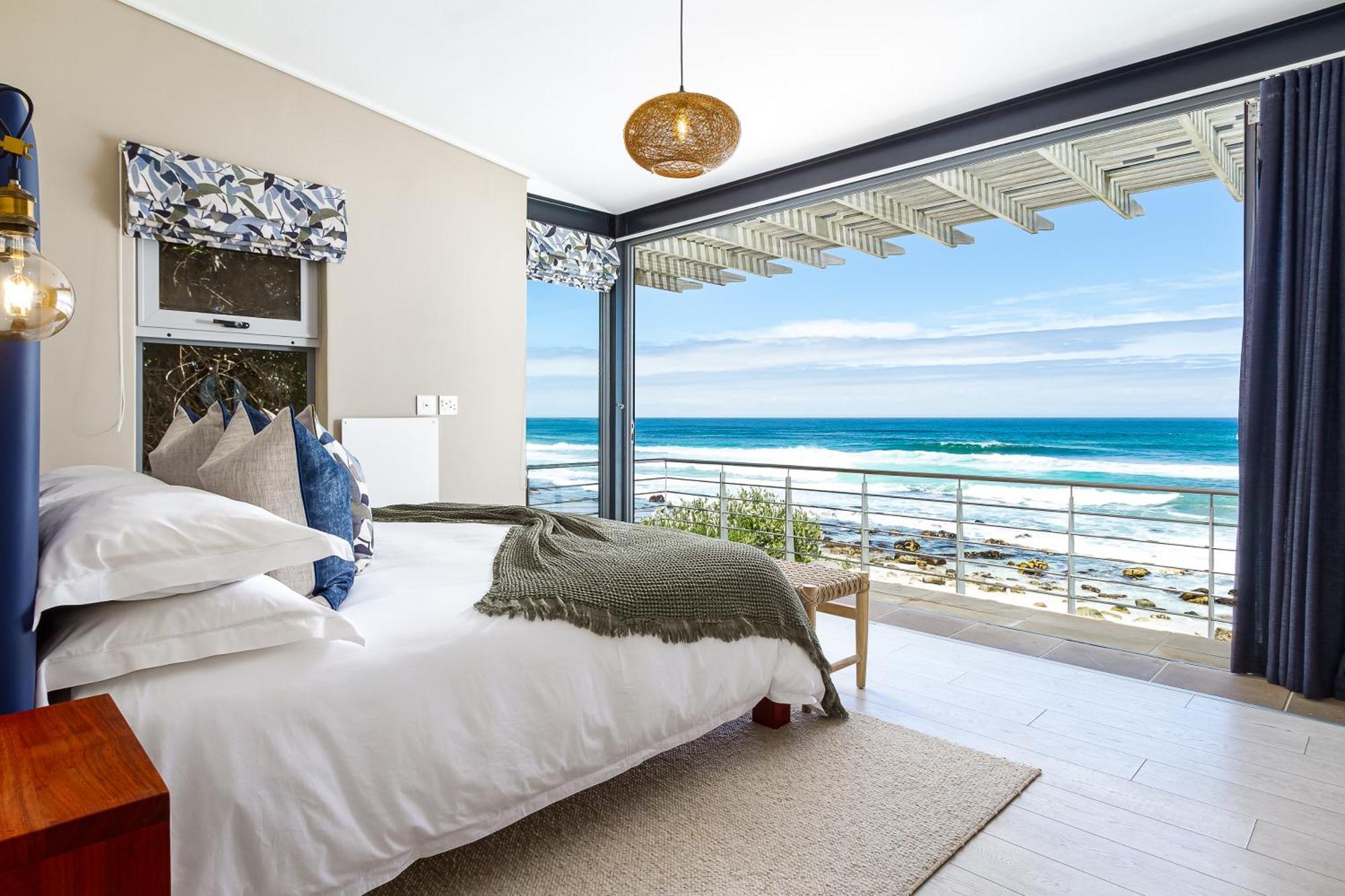 Villa Misty Cliffs Scarborough Bagian luar foto