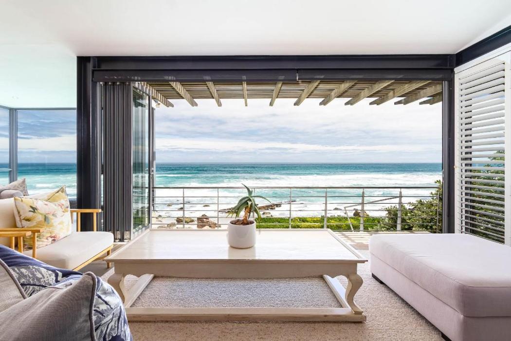 Villa Misty Cliffs Scarborough Bagian luar foto